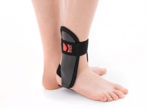 Ankle Joint Support With Stabilizing Shells